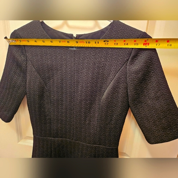 Club Monaco Textured Fit & Flare Regan Dress - Picture 5 of 8